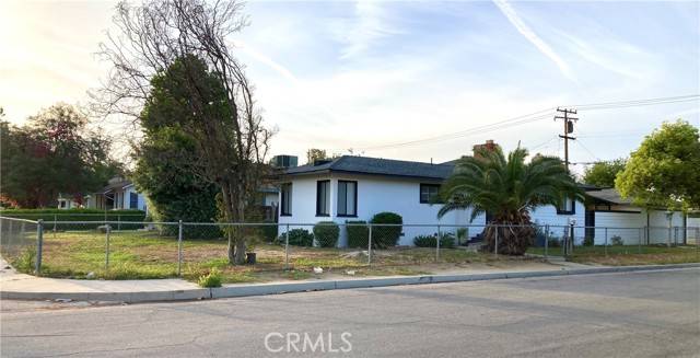 101 Oregon Street, Bakersfield, CA 93305