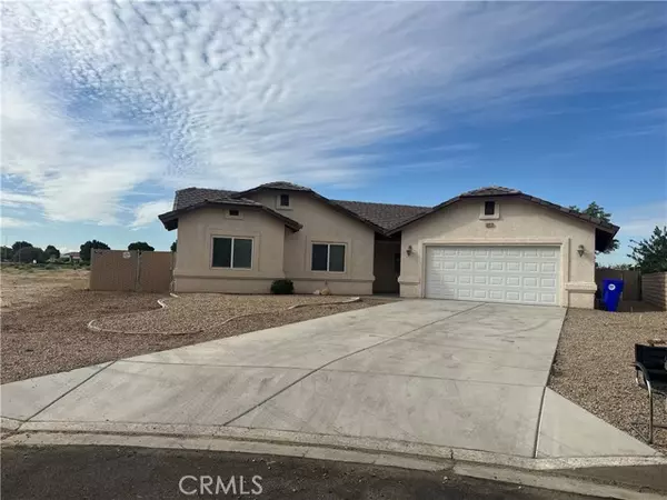 15077 Birdie Lane, Helendale, CA 92342