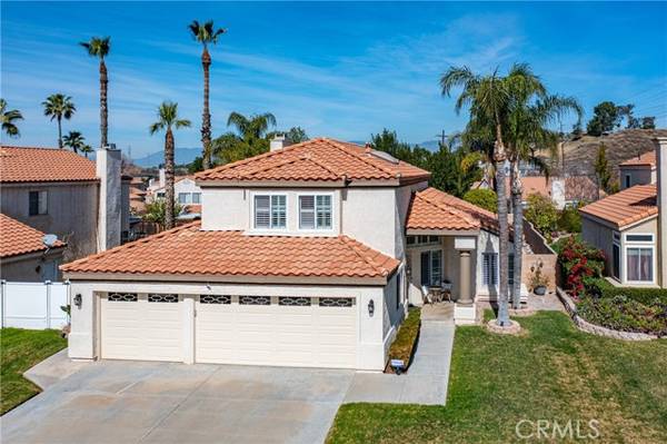 2575 Carbon Court, Colton, CA 92324