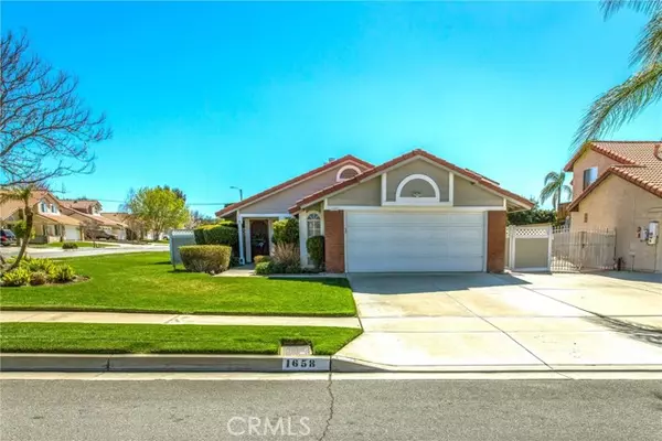 1658 Menlo Avenue, Redlands, CA 92374