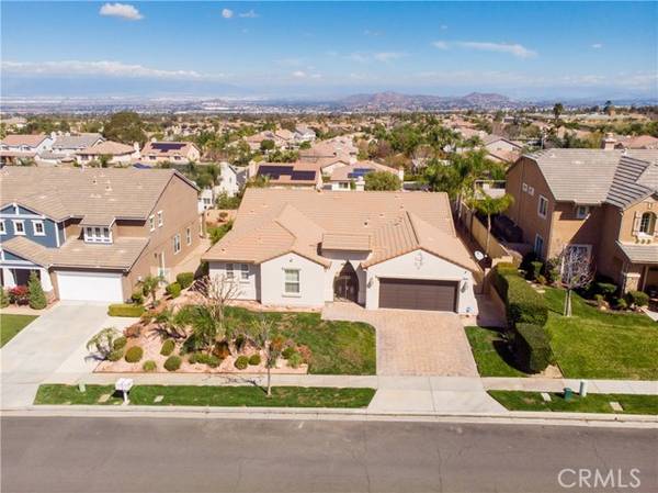 3325 Rural Circle, Corona, CA 92882