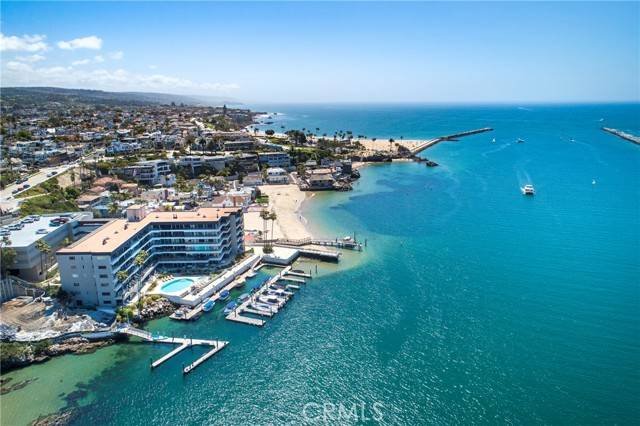 Corona Del Mar, CA 92625,2525 Ocean Boulevard #4F