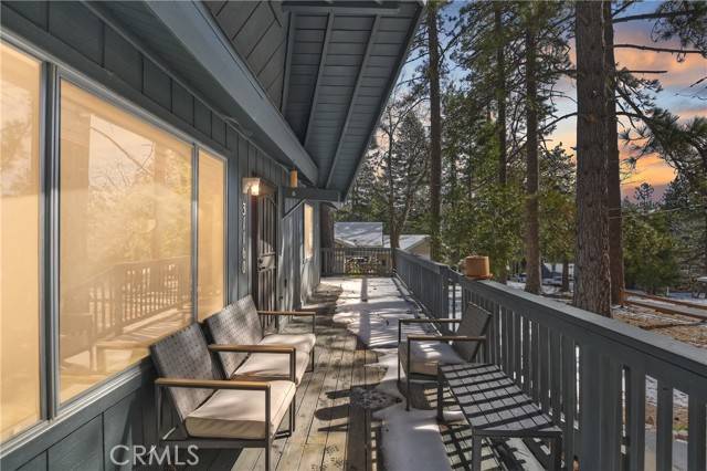 31160 Summit Drive, Running Springs, CA 92382
