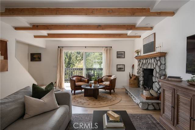 231 Crest Circle, Lake Arrowhead, CA 92352