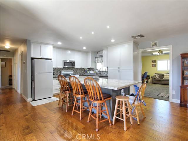 Redlands, CA 92373,11 Roma Street