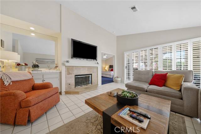Palm Desert, CA 92211,43954 Via Granada