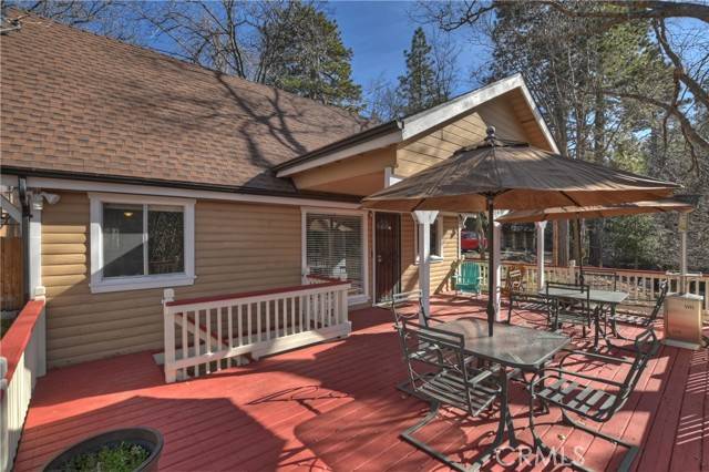 1058 Heaton Drive, Lake Arrowhead, CA 92326