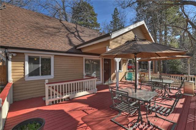 1058 Heaton Drive, Lake Arrowhead, CA 92326