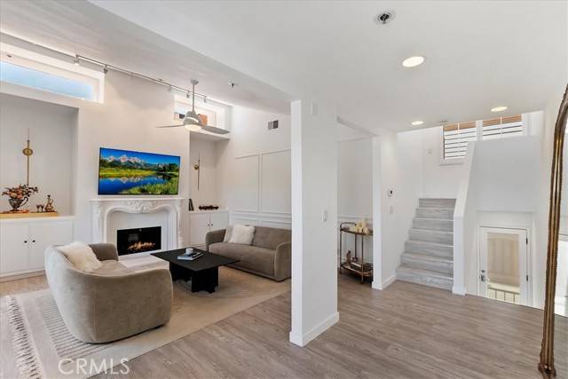 Palm Springs, CA 92262,874 N Village Square