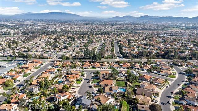 Murrieta, CA 92563,39688 Ridgedale Drive