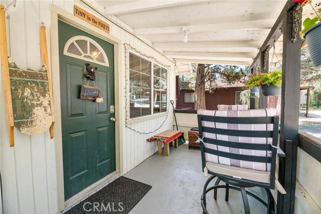 517 Moreno Lane, Sugarloaf, CA 92386