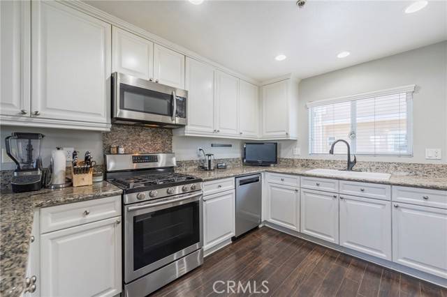2848 Green River Road #103, Corona, CA 92882