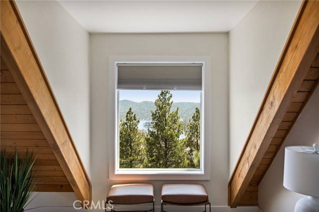 27684 St Bernard Lane, Lake Arrowhead, CA 92352