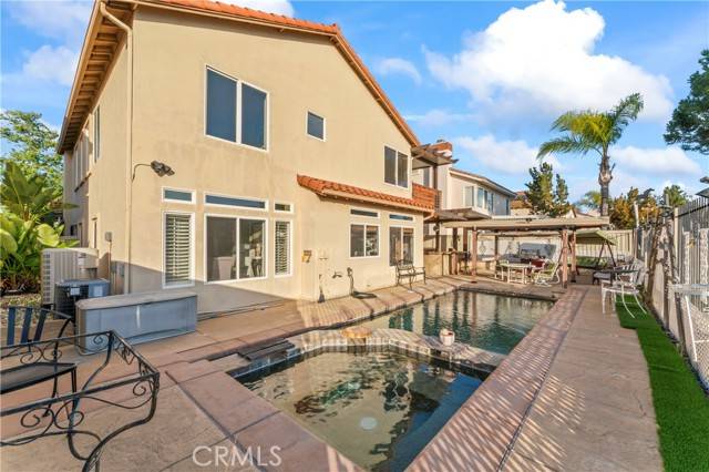45689 Calle Ayora, Temecula, CA 92592