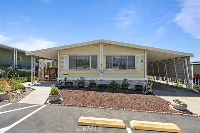 Yucaipa, CA 92399,10622 Bryant St #42