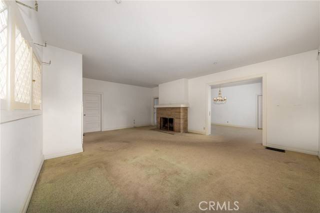 Redlands, CA 92373,942 W Highland Avenue