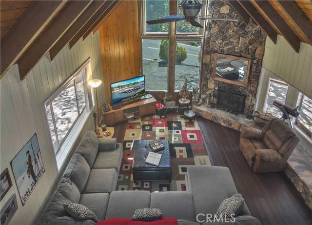 1353 Golden Rule Lane, Lake Arrowhead, CA 92352