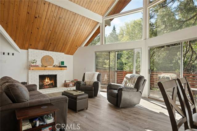 Lake Arrowhead, CA 92352,316 Pioneer Road