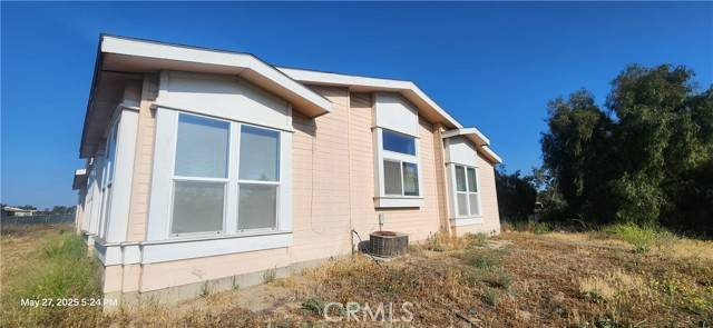 Perris, CA 92570,21573 Elmwood Street