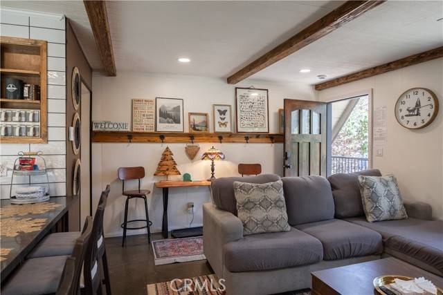 Sugarloaf, CA 92386,682 Maple Lane
