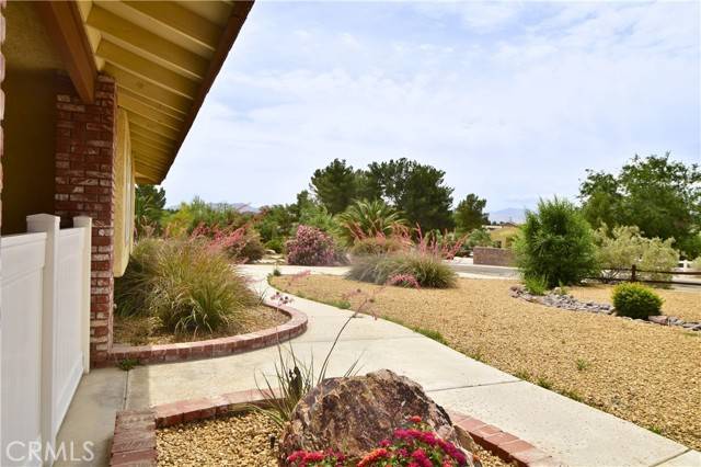 Apple Valley, CA 92307,19180 Osceola Road