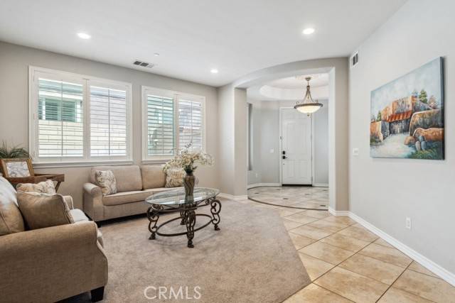Fontana, CA 92336,5460 Turin Way
