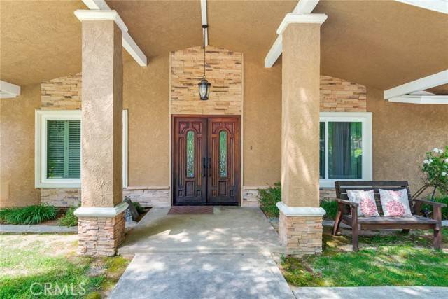 1435 Elizabeth Street, Redlands, CA 92373