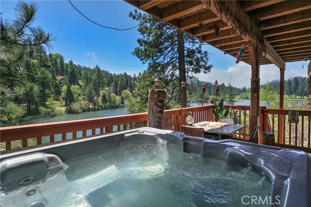 Lake Arrowhead, CA 92352,781 Brentwood Drive