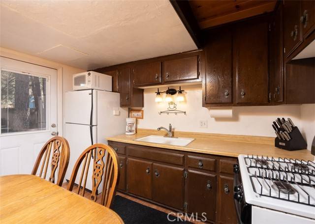 Big Bear City, CA 92314,738 E Meadow Lane
