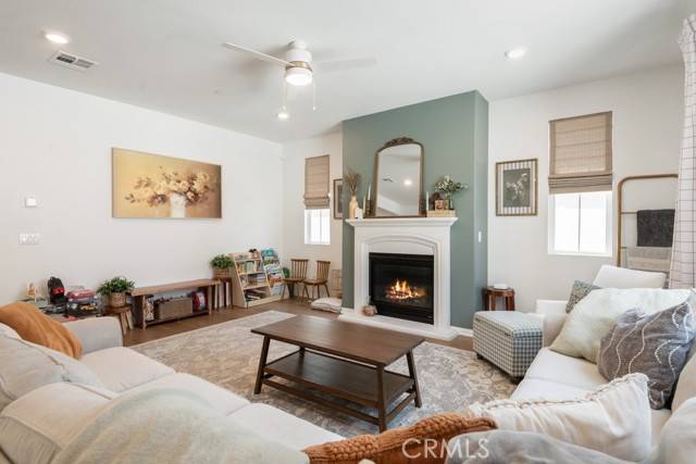 Redlands, CA 92374,874 Royal Knight Trail