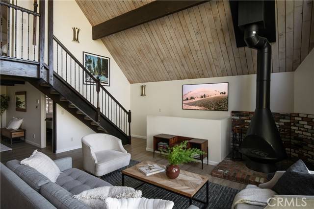 832 Rhine Road, Lake Arrowhead, CA 92352