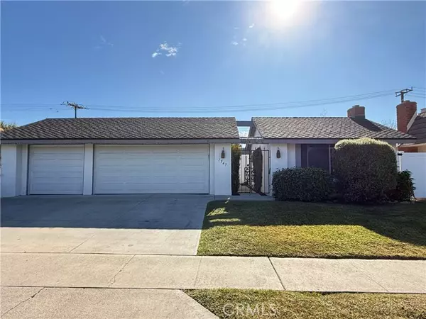 1547 Wintergreen Place #A, Costa Mesa, CA 92626