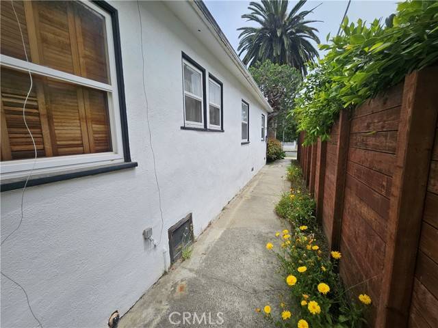 549 San Juan Avenue,  Venice,  CA 90291