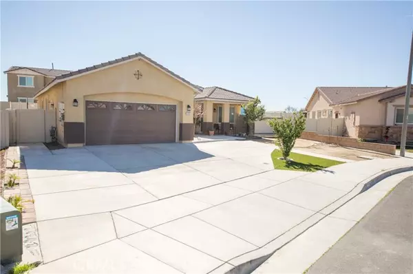 San Jacinto, CA 92582,2051 Splendid Circle