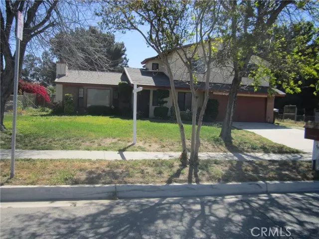 Fontana, CA 92337,10583 Oleander Avenue