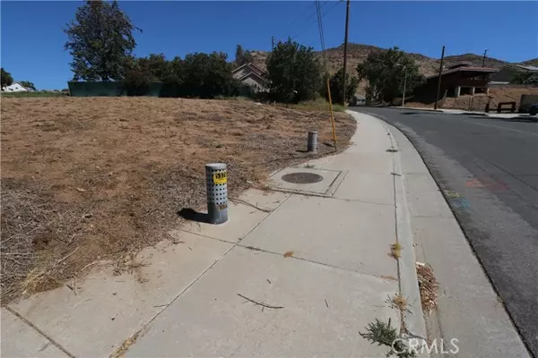 Jurupa Valley, CA 92509,0 TYROLITE