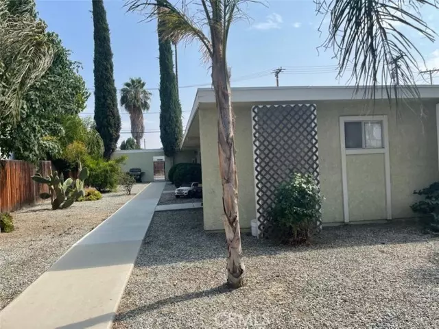 Hemet, CA 92543,921 E Devonshire Avenue