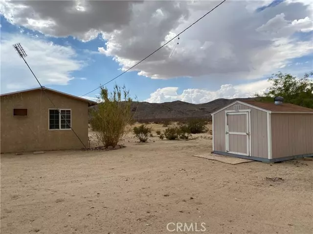 29 Palms, CA 92277,68320 Samarkand Drive