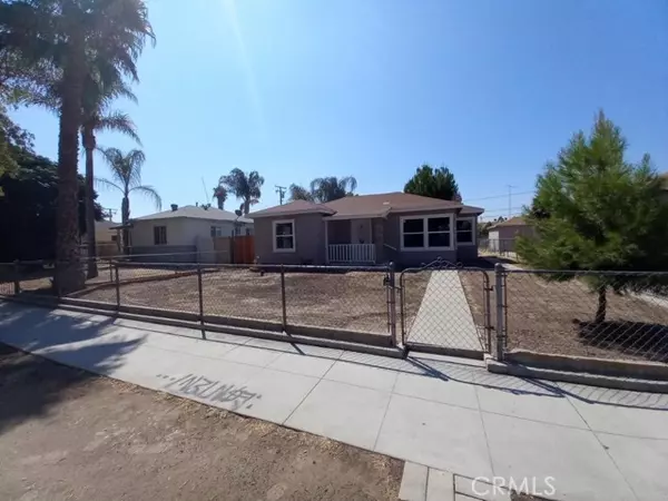 515 E Devonshire Avenue, Hemet, CA 92543