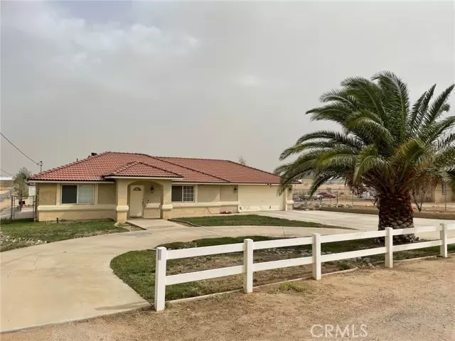 11561 4th Avenue, Hesperia, CA 92345