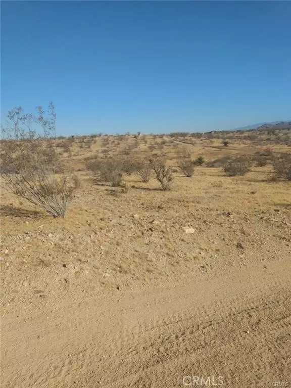 0 Leaping Lizard, Apple Valley, CA 92307