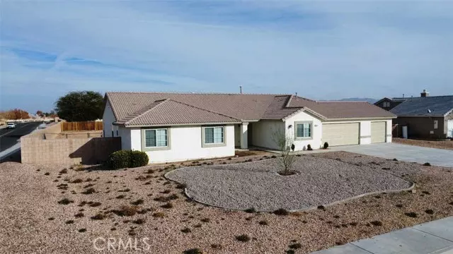 21214 Sauvignon Lane, Apple Valley, CA 92308