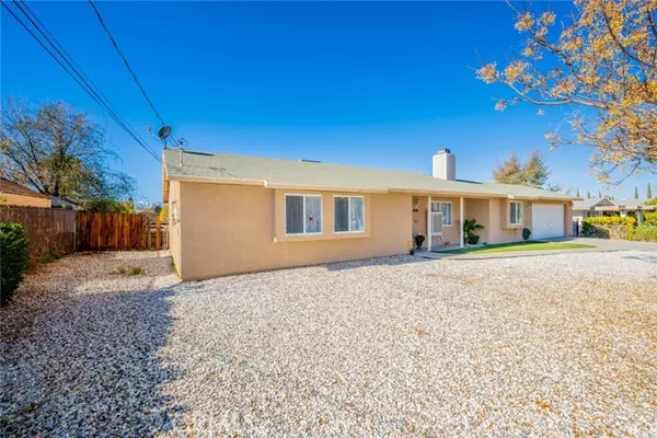 8086 Paisley Avenue, Hesperia, CA 92345