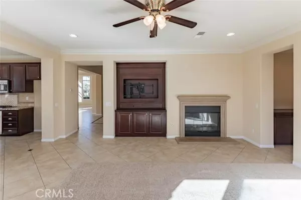 Murrieta, CA 92563,35454 Summerholly Lane