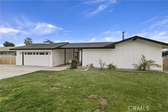 Ontario, CA 91761,2816 S Tamarask Road