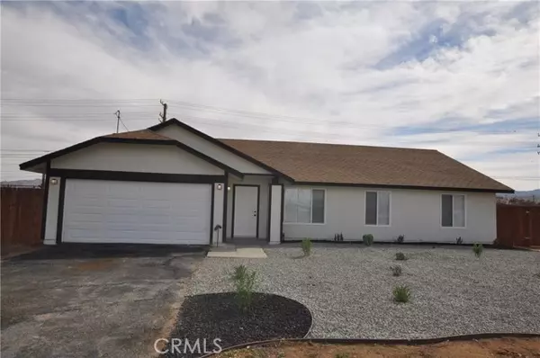 11425 Kiowa Road, Apple Valley, CA 92308