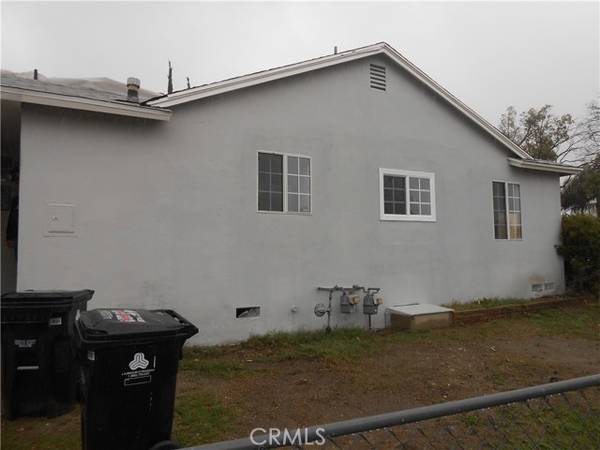 Panorama City, CA 91402,14825 TUPPER Street