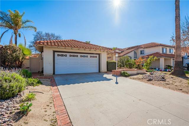 40010 Calle Yorba, Murrieta, CA 92562