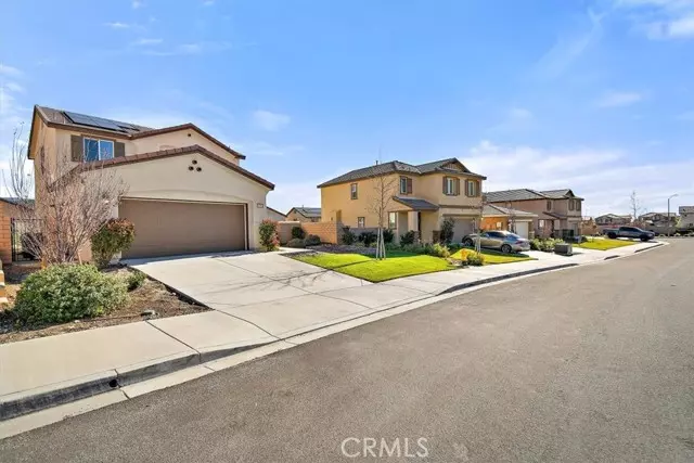 17695 Chervil Lane, San Bernardino, CA 92407