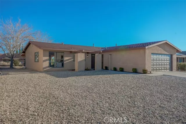 Victorville, CA 92395,16152 Wimbleton Drive